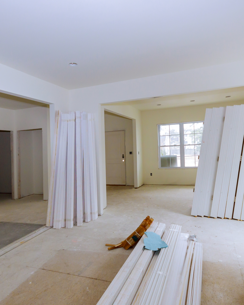 Builder completing a kitchen and lounge room renovation in Shepparton home
