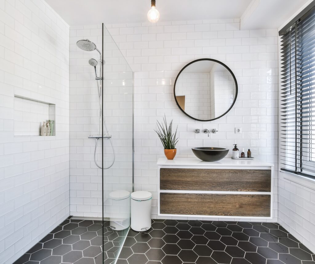 Modern bathroom renovation 
